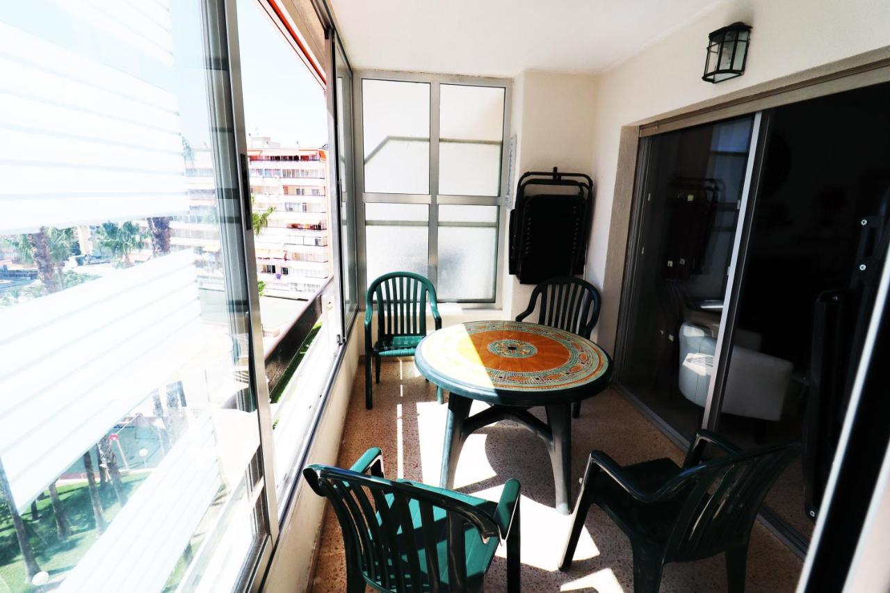 Apartment 2 Bedrooms, 250M Levante Beach Benidorm Eksteriør billede